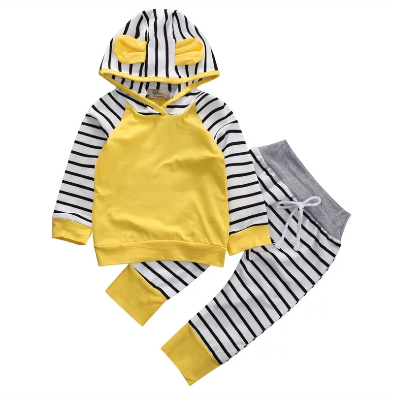 Tommy baby outfit